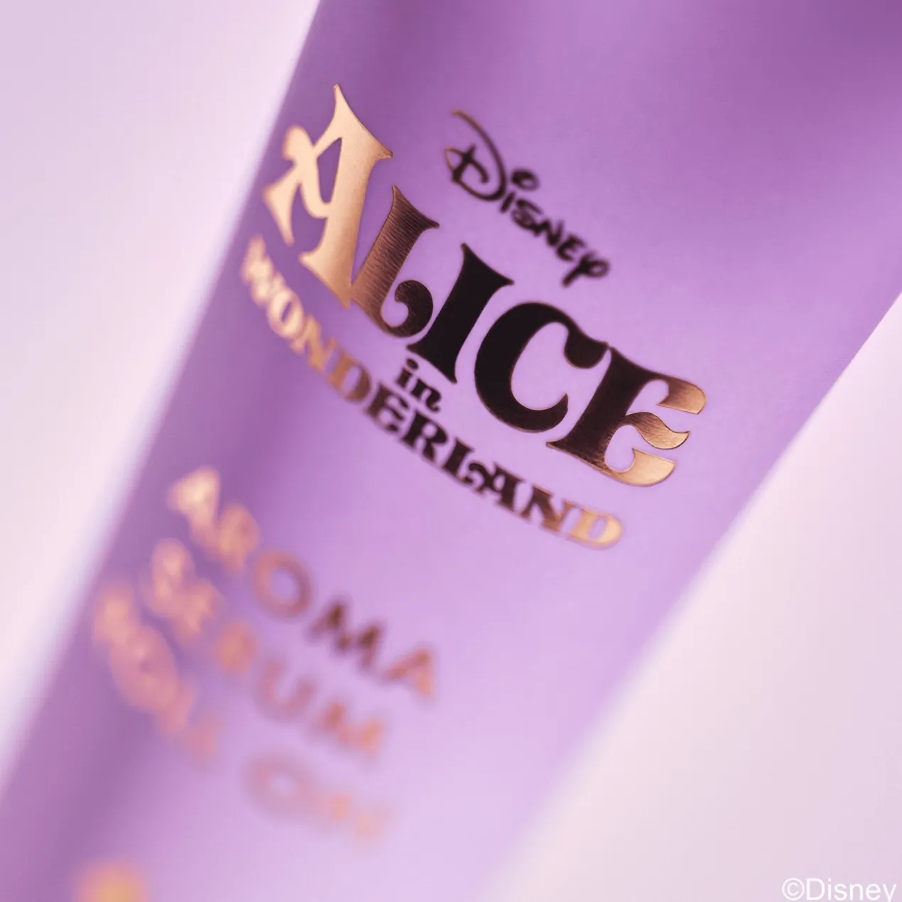 Alice In Wonderland Serum Roll-On