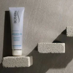 Biosource Gel Micelar de Limpeza Esfoliante