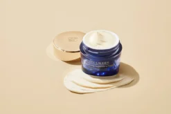 Creme de Noite Hidratante Antienvelhecimento Revitalizing Supreme +