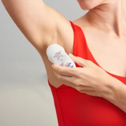 Desodorizante Roll-on LactoUreia Reparador Eficaz
