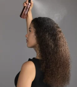 Diamond Glass Ultimate Spray Anti-Frizz e Protetor Térmico