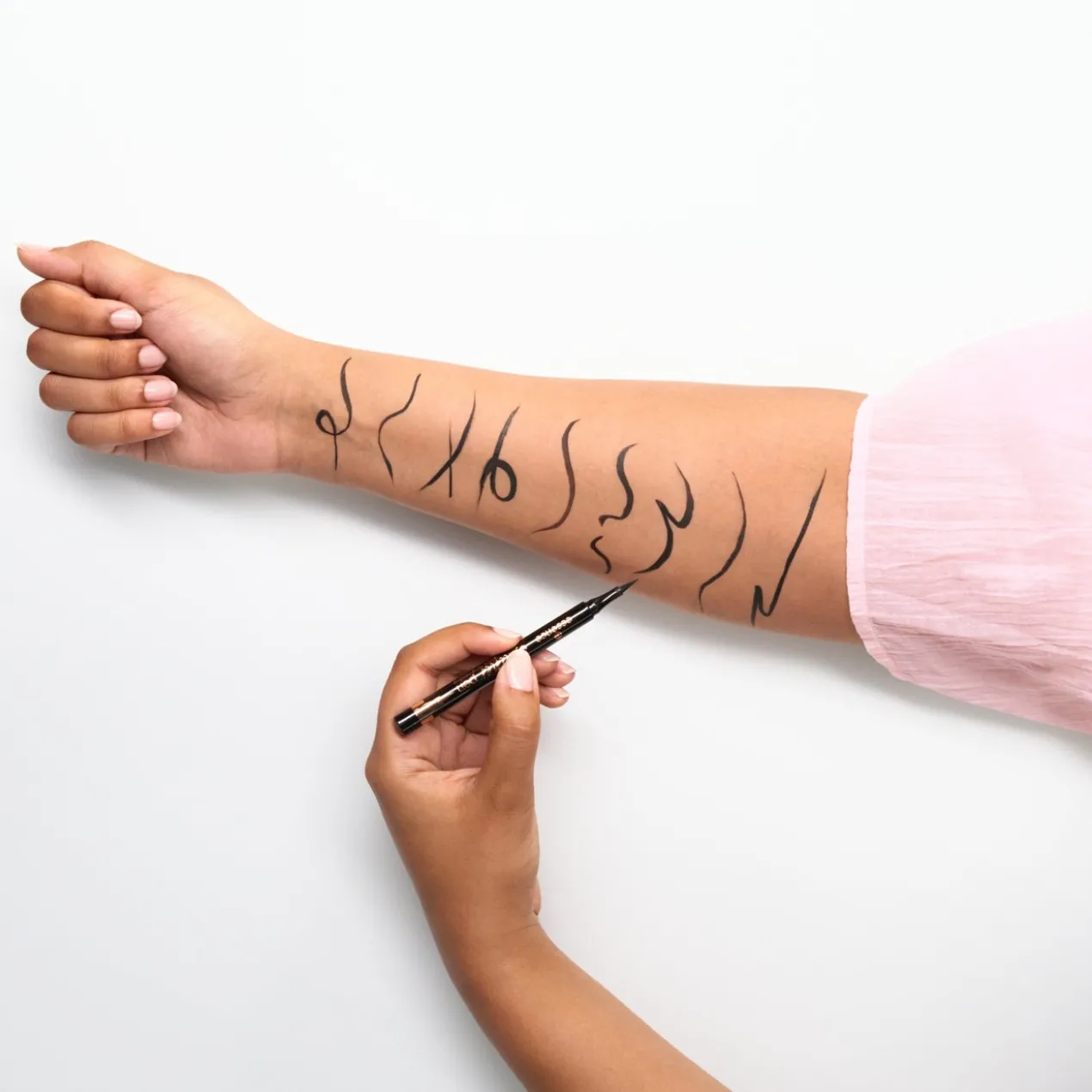 Eyeliner Pen Extra Long-Lasting