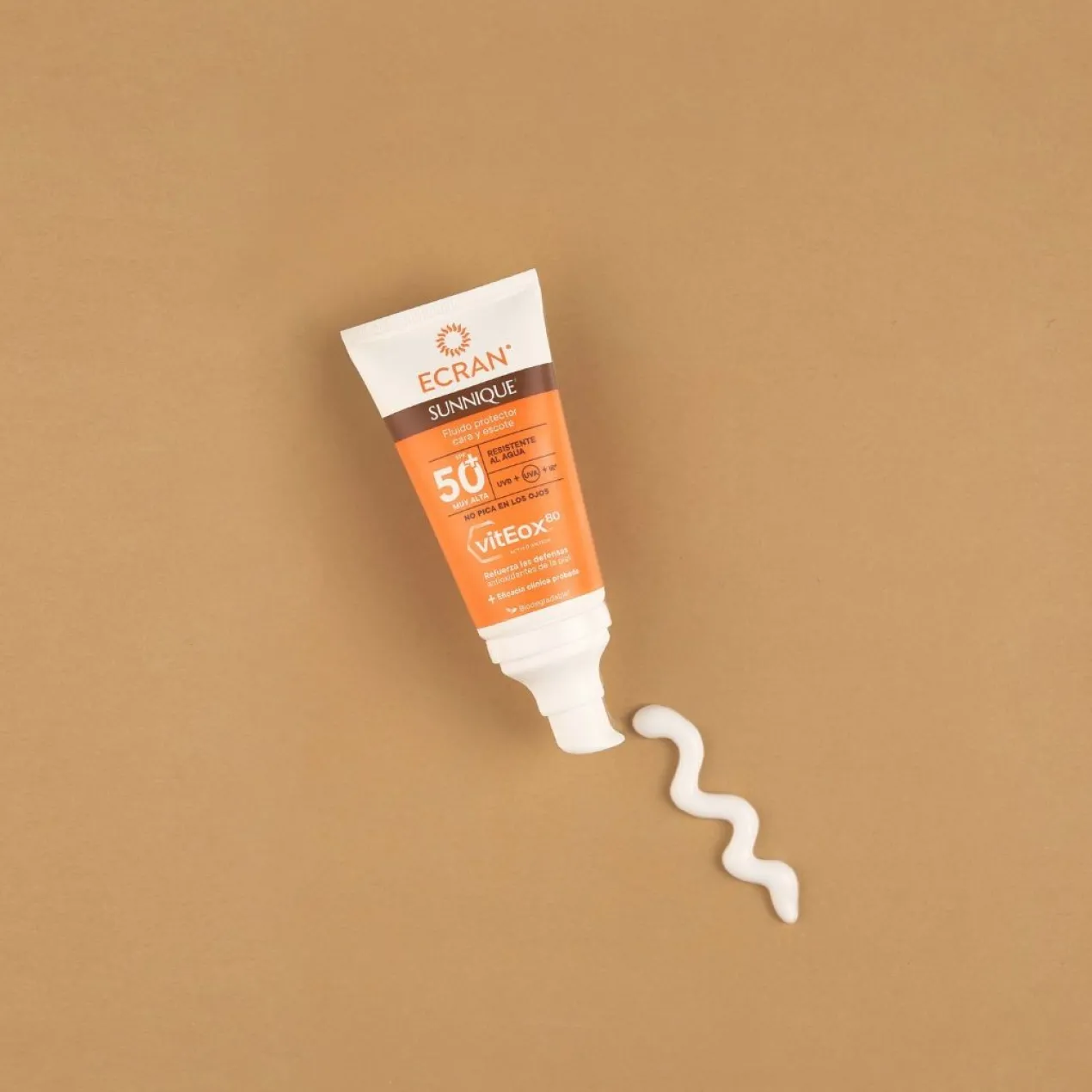 Fluido Solar Rosto e Colo SPF 50+