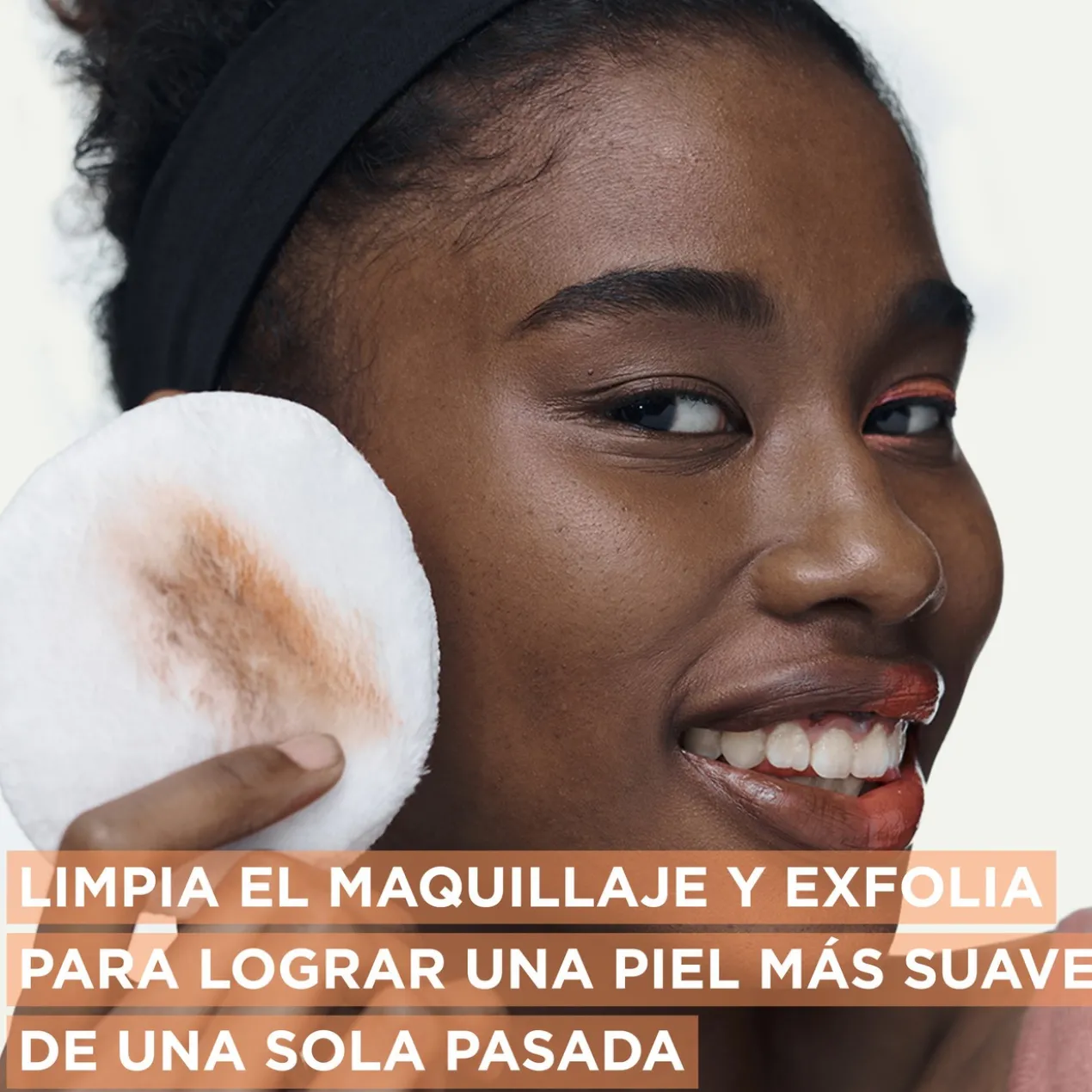 Água Micelar Efeito Peeling Suave Tudo em 1