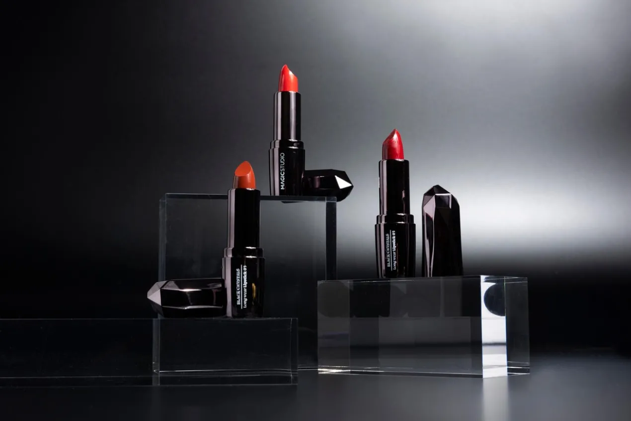 Lipstick Black Crystals