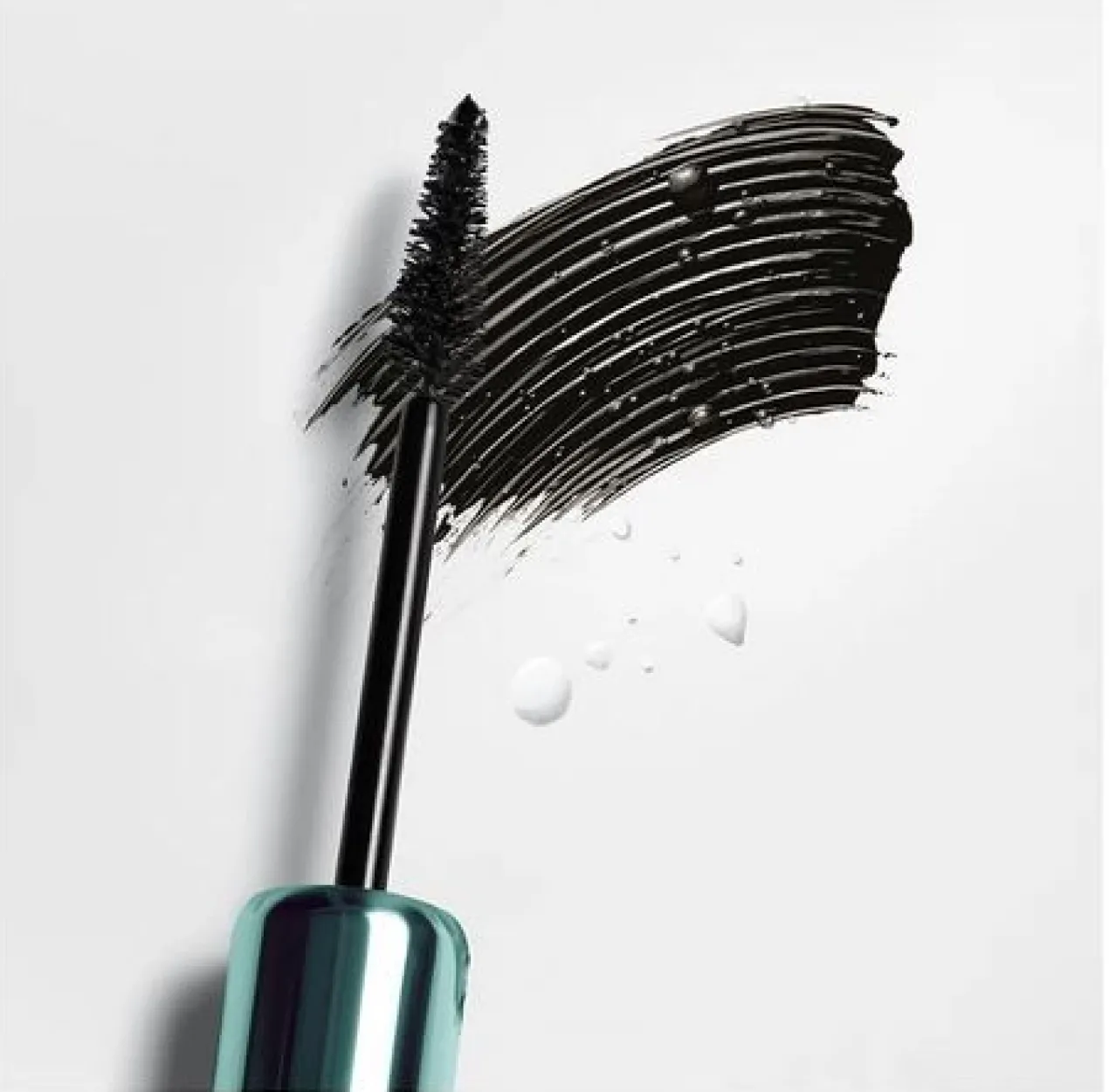 Máscara de Pestanas Waterproof de Volume Total High Impact High-Fi