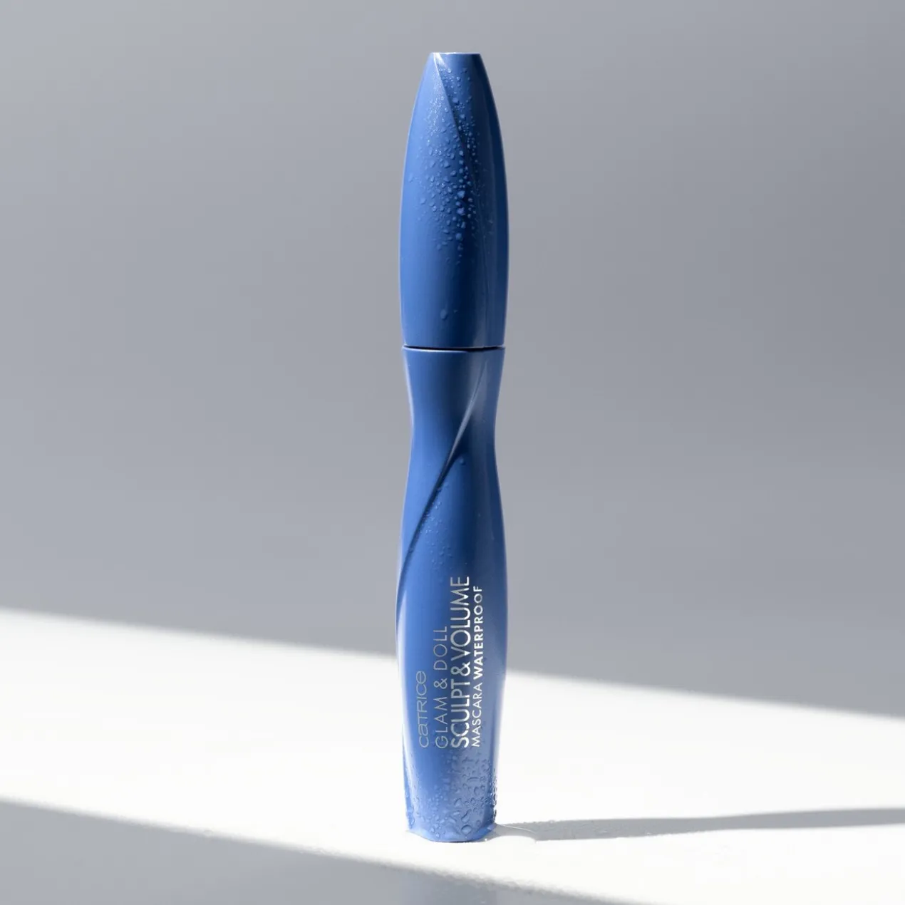 Máscara Sculpt & Volume Waterproof Glam & Doll