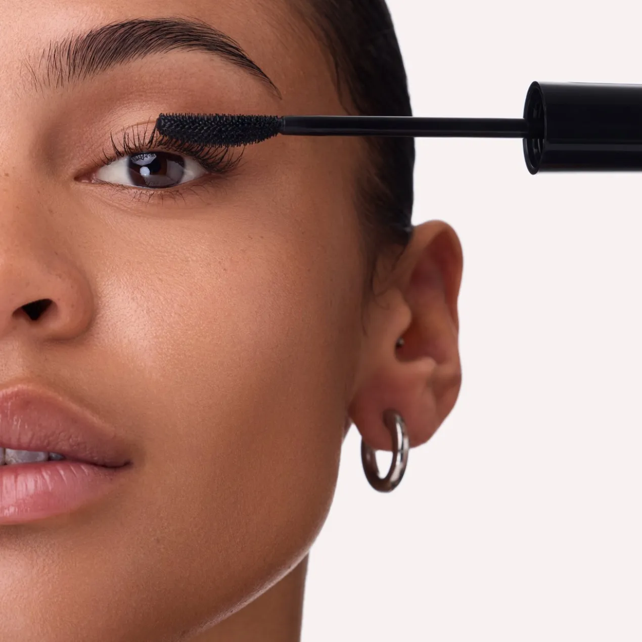 Máscara Tubing Stay In Place False Lash