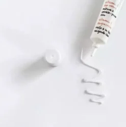 Multivitamínico Creme Contorno dos Olhos
