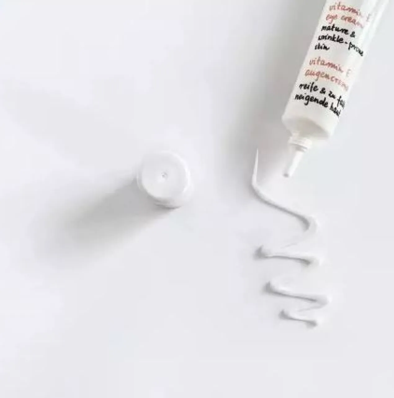 Multivitamínico Creme Contorno dos Olhos