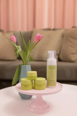 Rich & Comfy Regeneration Espuma Facial Limpadora Avocado