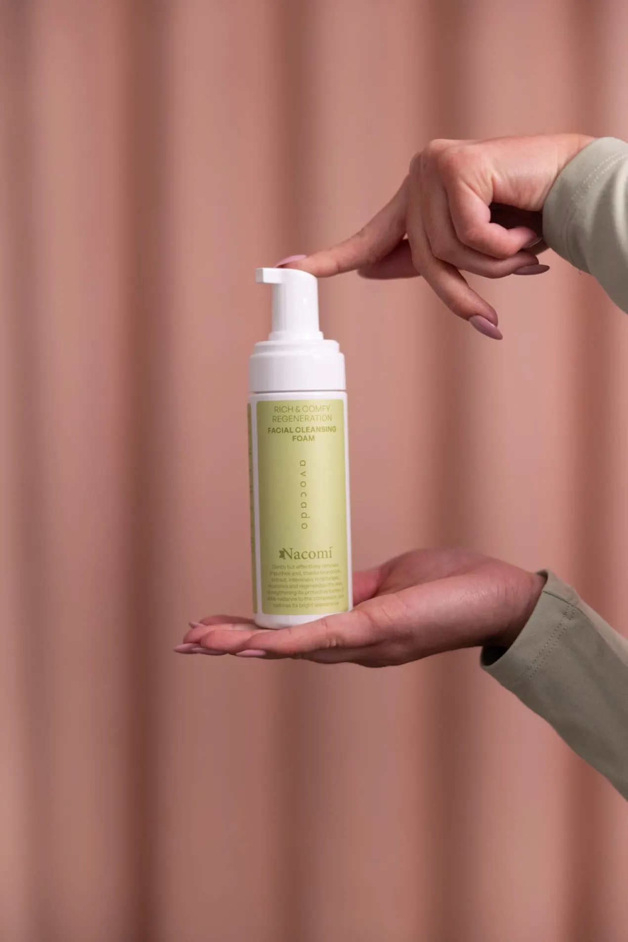 Rich & Comfy Regeneration Espuma Facial Limpadora Avocado