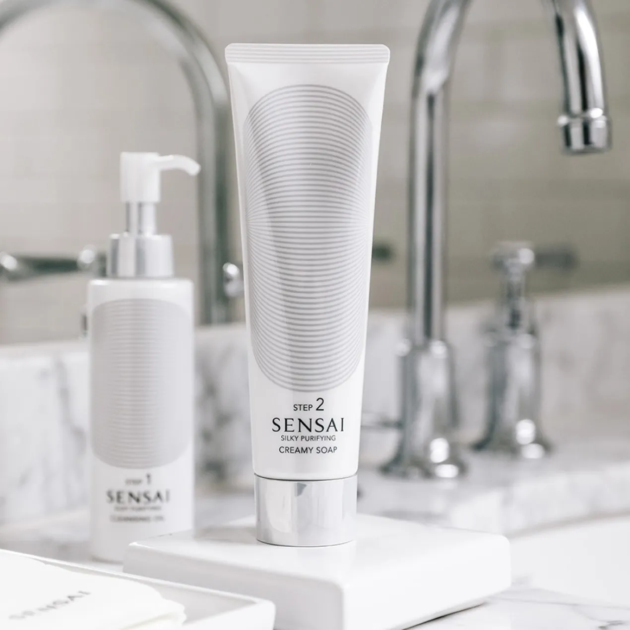 Sensai Silky Purifying Creamy Soap Sabonete Facial