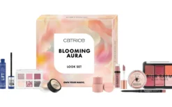 Set Blooming Aura Look