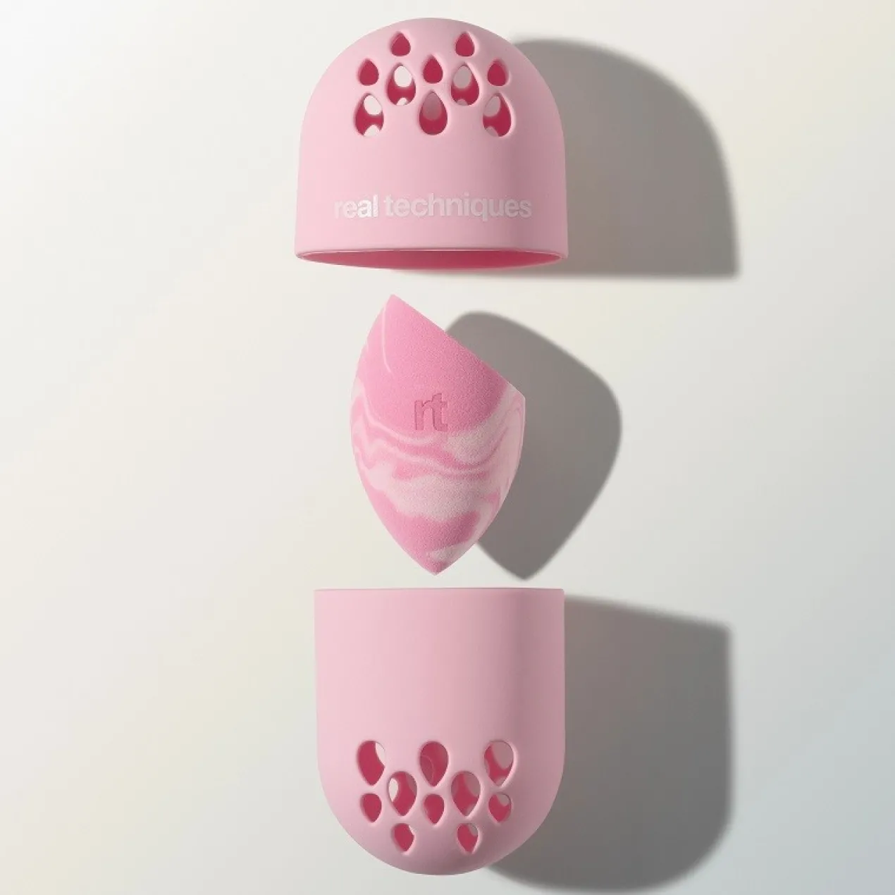 Sweet Tooth Batter Up Base Miracle Complexion Sponge + Case
