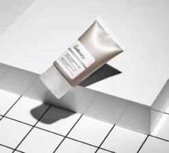 Vitamina C 23% + Esferas de Ácido Hialurónico 2%